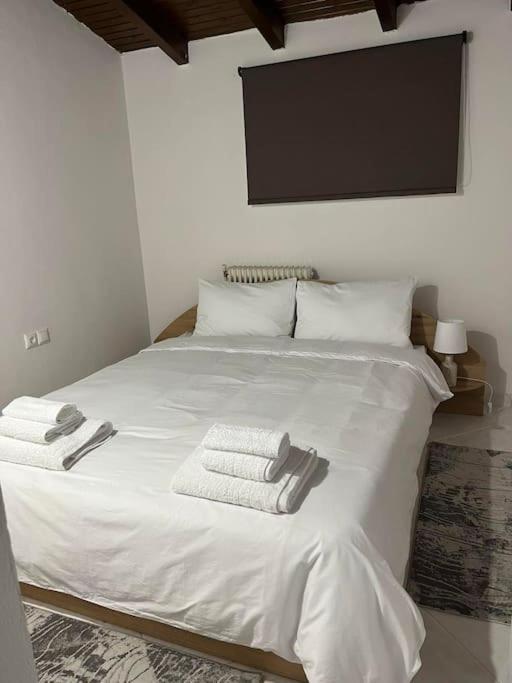 The Penthouse Kastoria Apartment Exterior photo